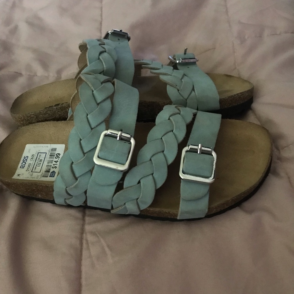 Baby Blue Cliffs Sandals 🦋